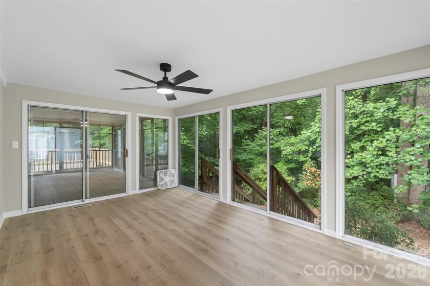 Welcome home to this recently renovated 4-bedroom property - photo 17