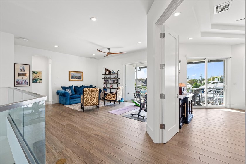 Coastal-Inspired Deepwater Estate sited one lot off the - photo 23