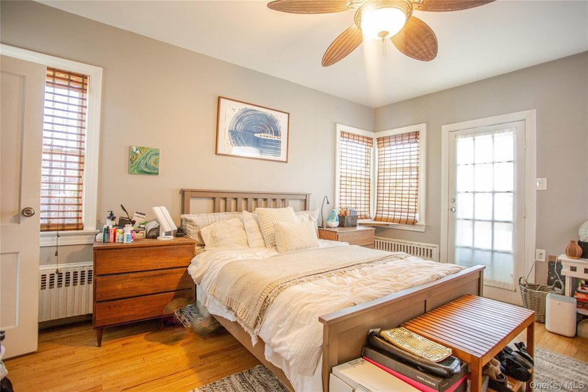 Charming Beachside Two-Family Home in the Heart of Long Beach!! - photo 19