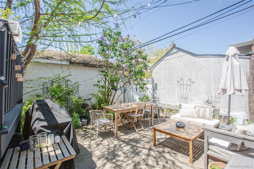 Charming Beachside Two-Family Home in the Heart of Long Beach!! - photo 22