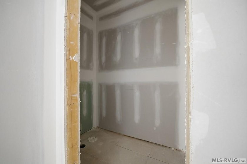 Looking for a brand new home with water views and room to relax? - photo 26