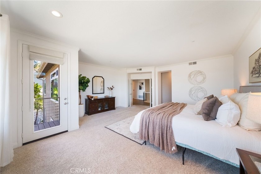 Experience breathtaking views of the ocean, Catalina Island, and - photo 25