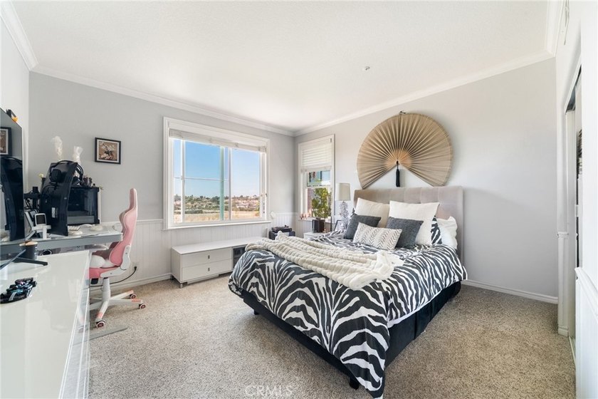 Experience breathtaking views of the ocean, Catalina Island, and - photo 36