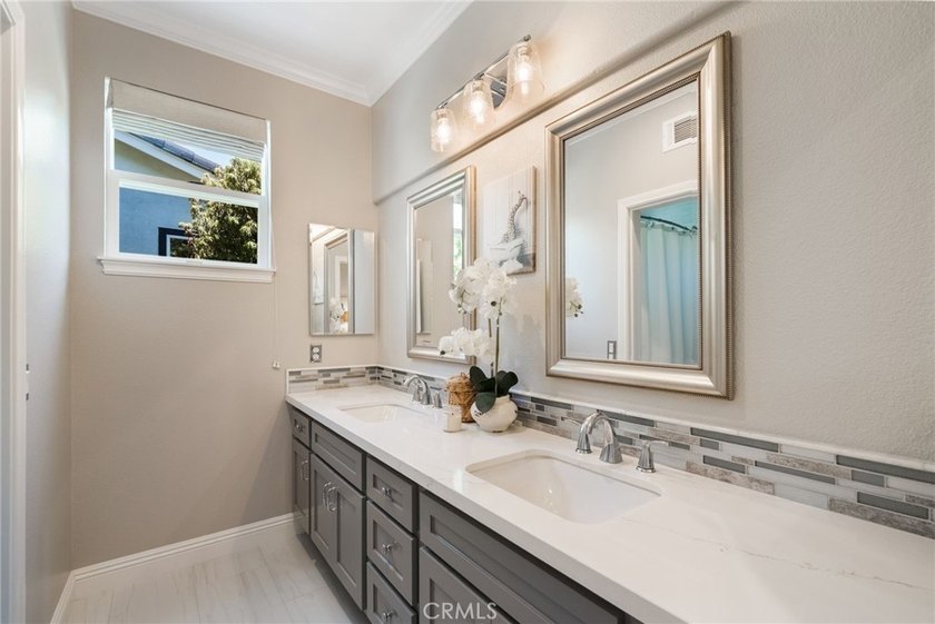 Experience breathtaking views of the ocean, Catalina Island, and - photo 38