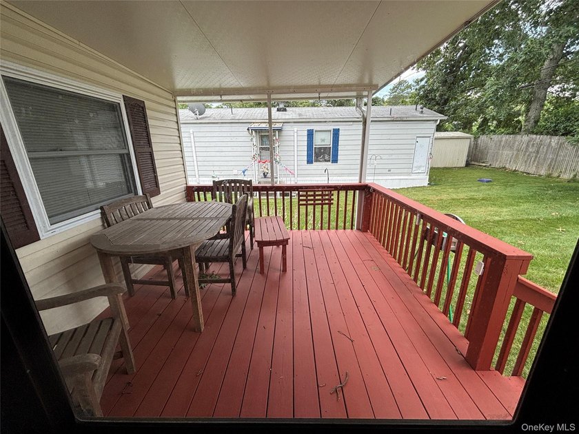 This Lovely Home is Located in The Sought After 55 &amp; Over - photo 8