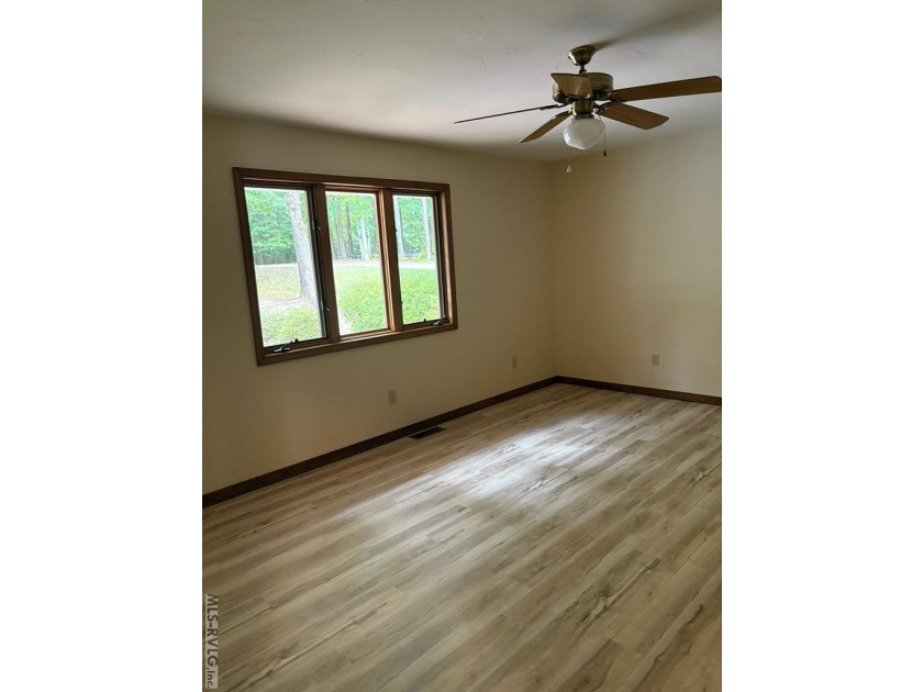 Location: NE Quadrant of Lake Gaston with Main Lake Access - photo 16