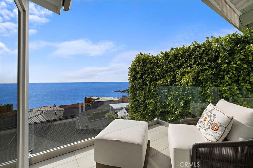 Available July 2026 then Sept 1 long or short term Perched on - photo 2