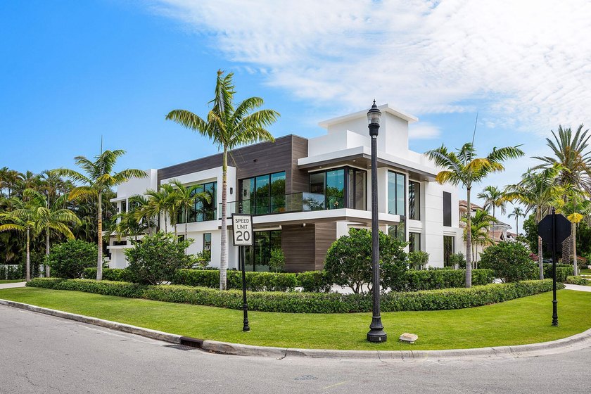 Designed by Randall Stofft Architects, built by Compson Homes - photo 4