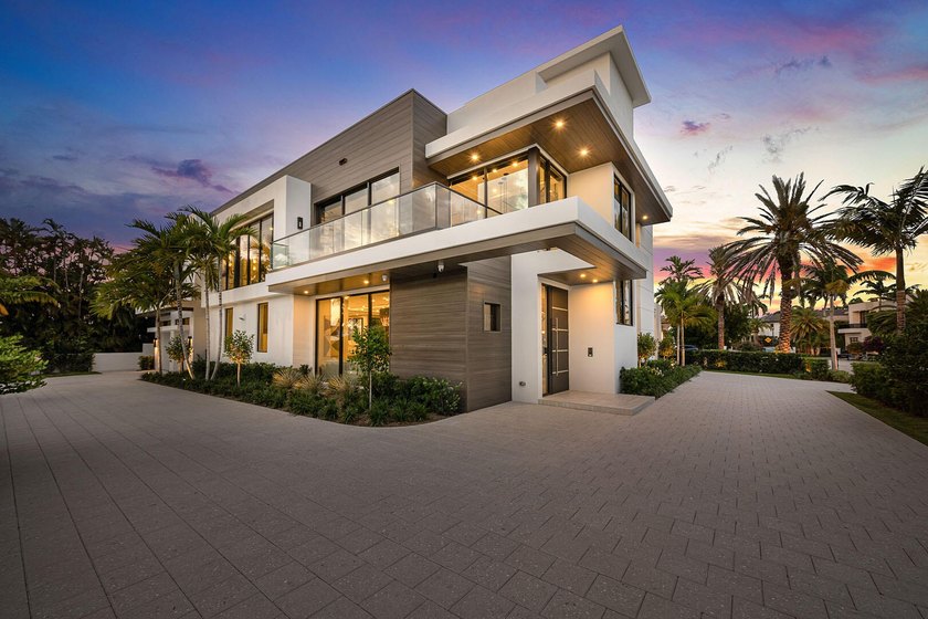 Designed by Randall Stofft Architects, built by Compson Homes - photo 7