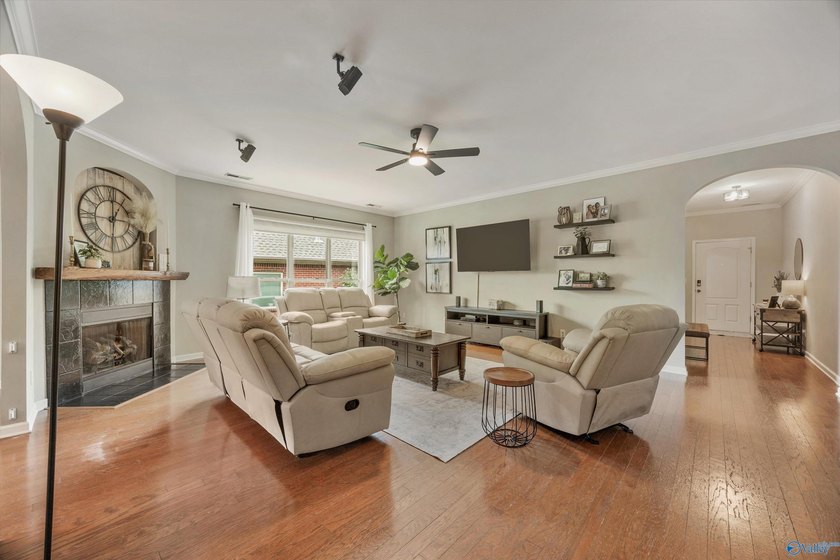 Located in the beautifully landscaped Canebrake Golf Community - photo 6