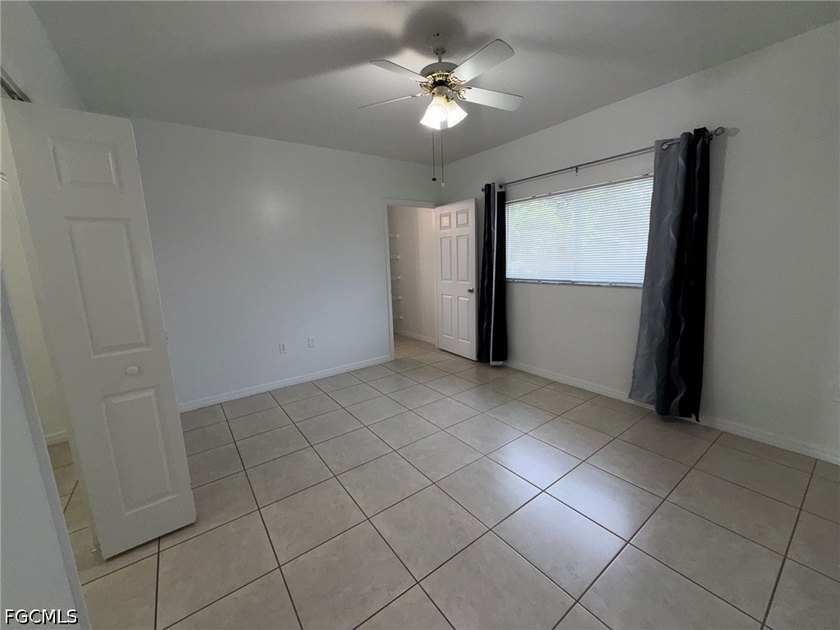Duplex located in SE Cape Coral Florida, great potential income - photo 8