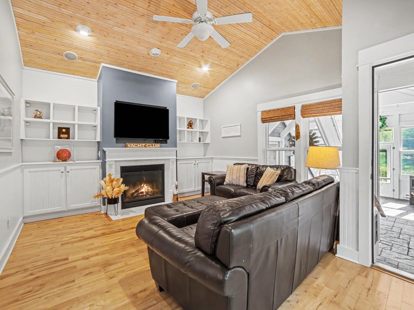 Welcome to The Cottages at Lites Woods in beautiful Pentwater -- - photo 9