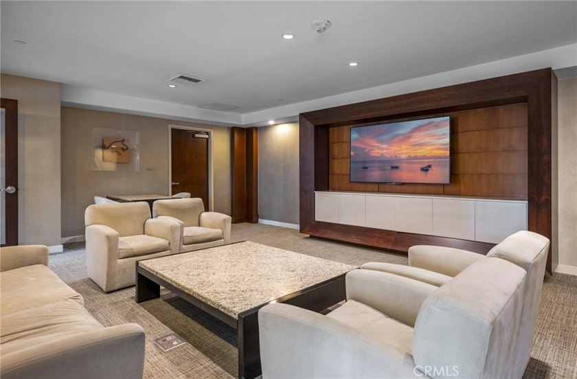 Beautifully updated 2-bedroom, 2.5-bath residence in the highly - photo 30