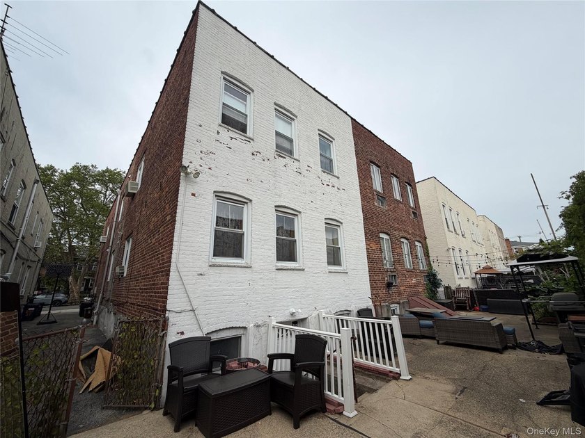All Brick Semi Detached Legal 2 Family on a Great Block in the - photo 7