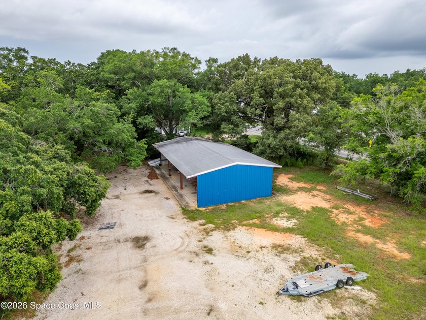 Here is the property you've been waiting for.. 2 acres of - photo 29