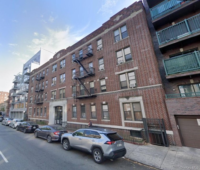 Calling All Investors, Developers, &amp; End-Users!!! 5.61 Cap 100% - photo 2