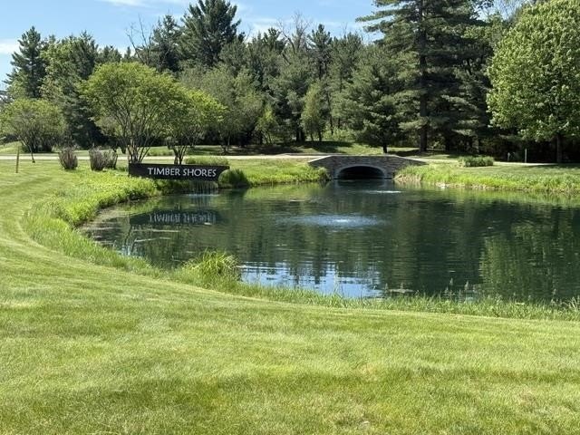 Come take a look at this 1 acre parcel with deeded access to - photo 2