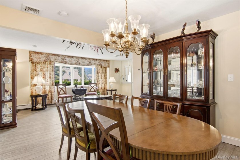 Located in the heart of Syosset this remarkable home has an - photo 8