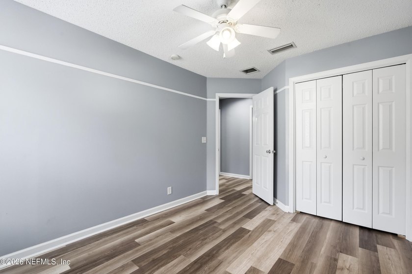 Exceptional 4-bedroom home located on a quiet cul-de-sac - photo 22
