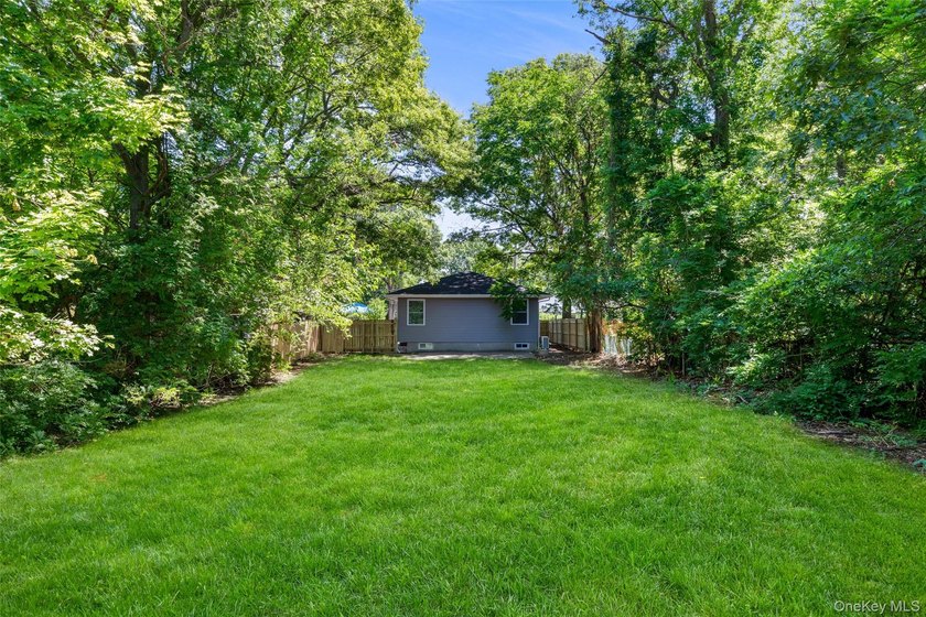 Beautifully renovated 3 bedroom, 1 bath home taken down to the - photo 24