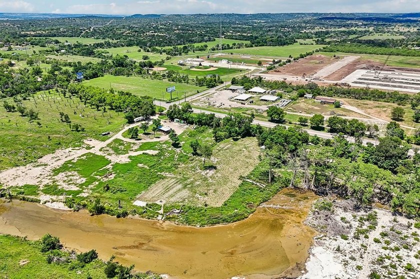 Guadalupe River Frontage with Exceptional Recreational Appeal - photo 2