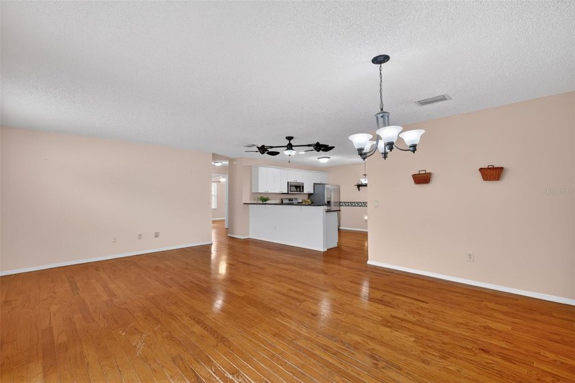 Virtually Staged. Welcome to this charming Colony Patio Villa - photo 8