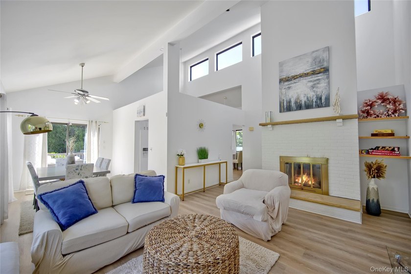 Back on the Market with price improvement. This home offers - photo 3