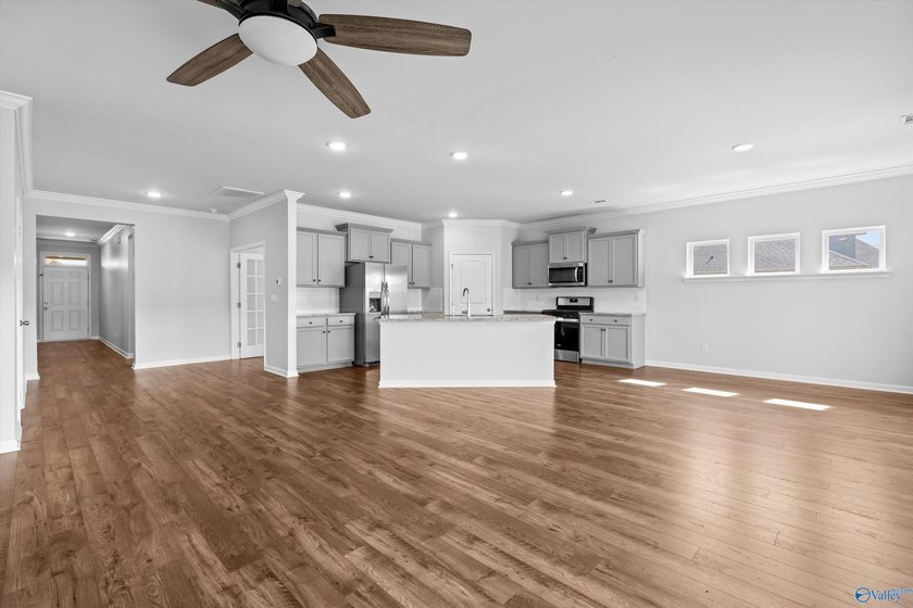 Welcome home this beautifully crafted 4 bedroom, 2.5 bath home - photo 7