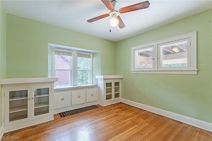 1539 Overlook Dr blends timeless character with everyday comfort - photo 6