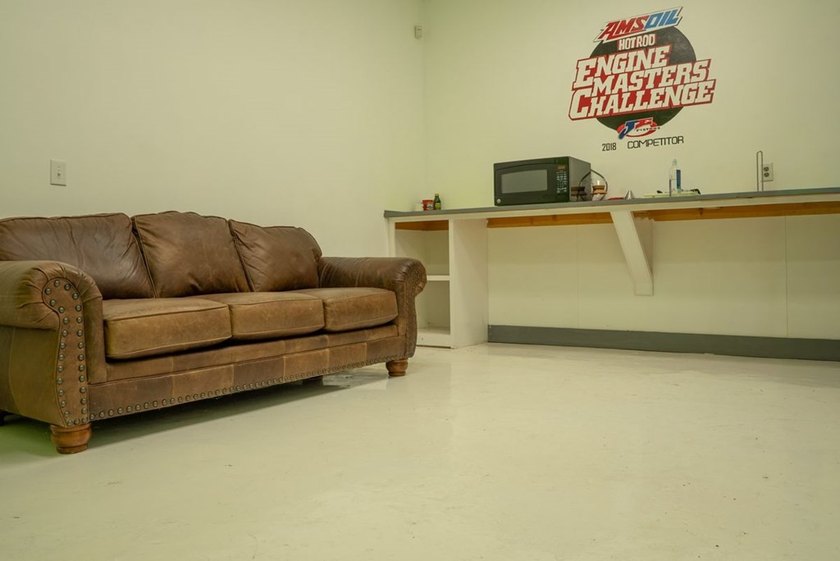 Opportunity is knocking in Kerrville's Midway Center! This - photo 7