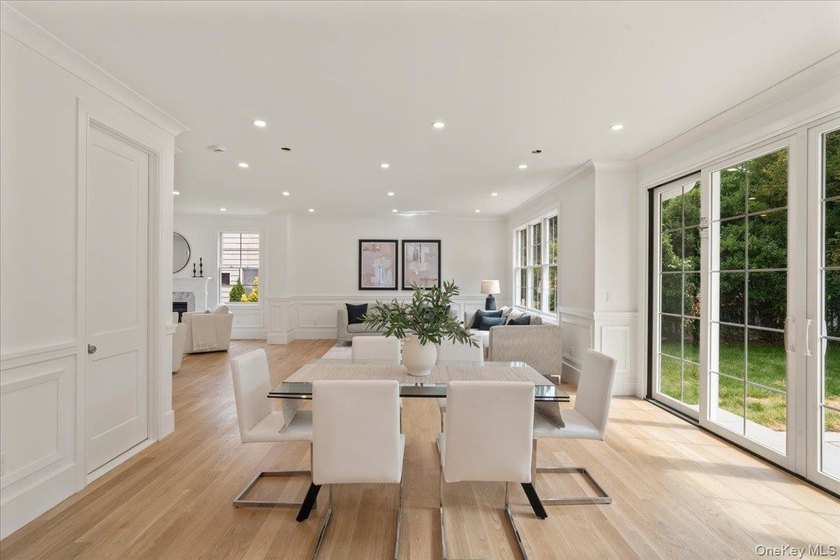 Exceptional New Construction, thoughtfully designed and - photo 11