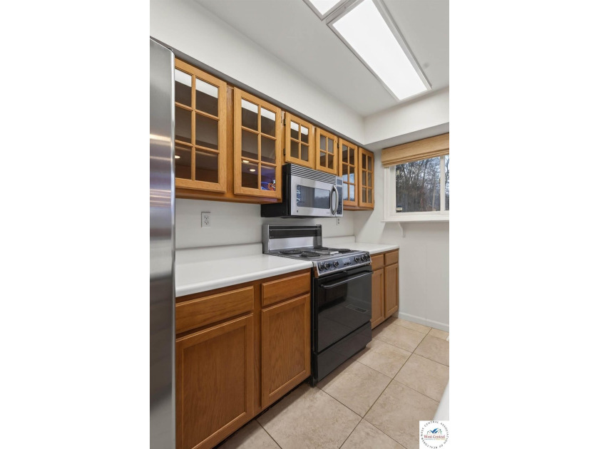 Experience true lakefront living in this 3-bedroom, 2-bath - photo 13