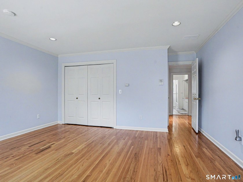Estate living in the heart of Easton. Set on 3 private acres - photo 24