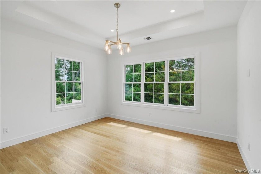 Exceptional New Construction, thoughtfully designed and - photo 35