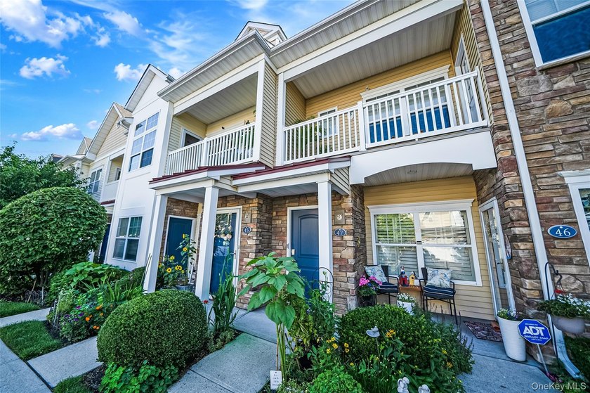 Welcome to the Riverwalk, Village of Patchogue. Everything at - photo 3