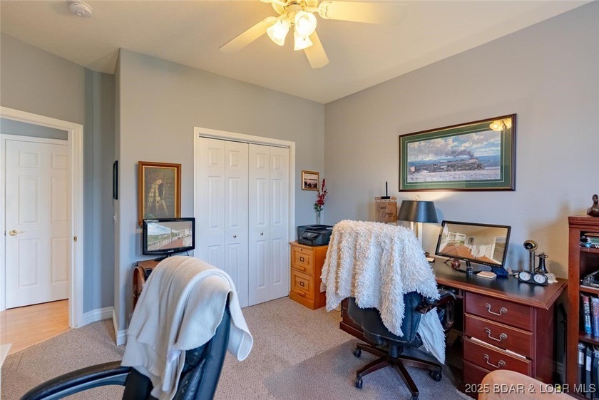 Discover comfort and convenience in this inviting 3 bed, 3 bath - photo 23
