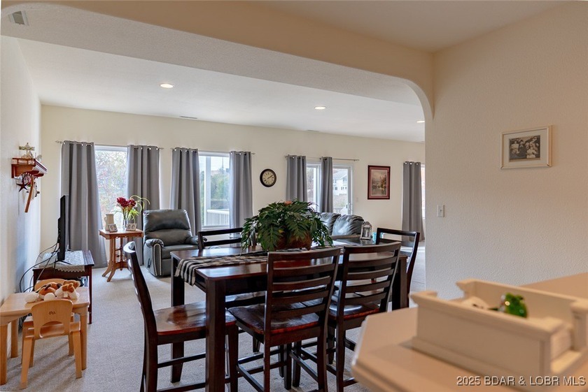 Discover comfort and convenience in this inviting 3 bed, 3 bath - photo 37