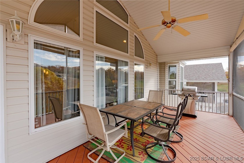 Discover comfort and convenience in this inviting 3 bed, 3 bath - photo 51