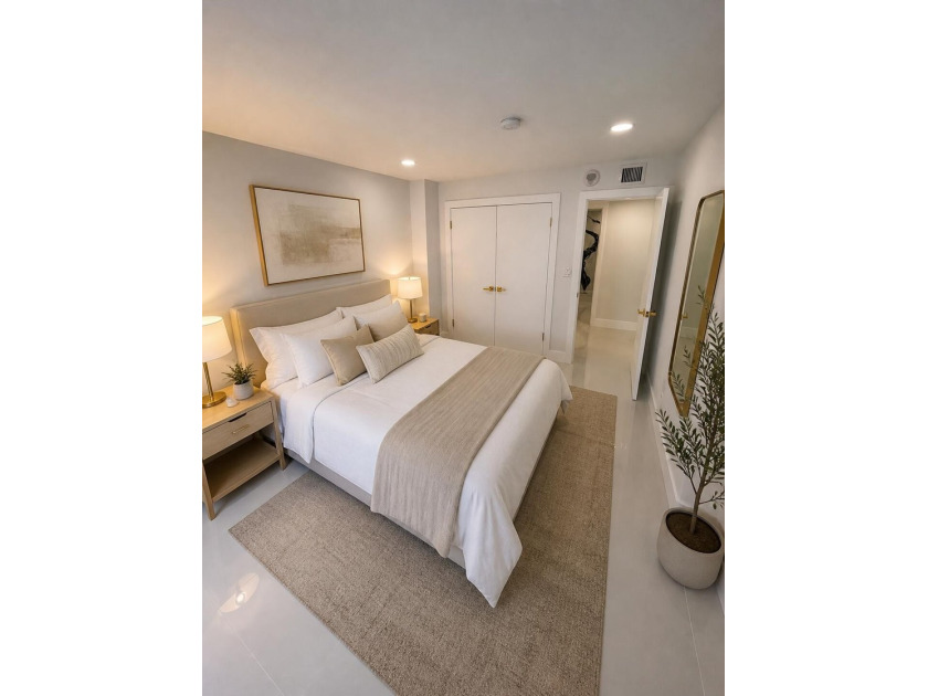 RENOVATED / BRAND NEW! Rarely available first-floor unit - photo 8