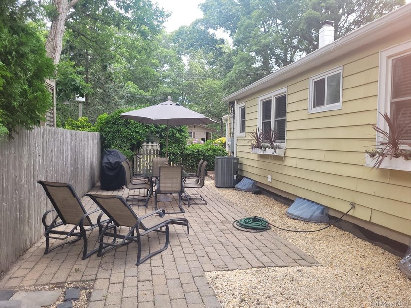 Come see this move in ready 3 Bedroom 1 Tub Shower Bath, Corner - photo 5