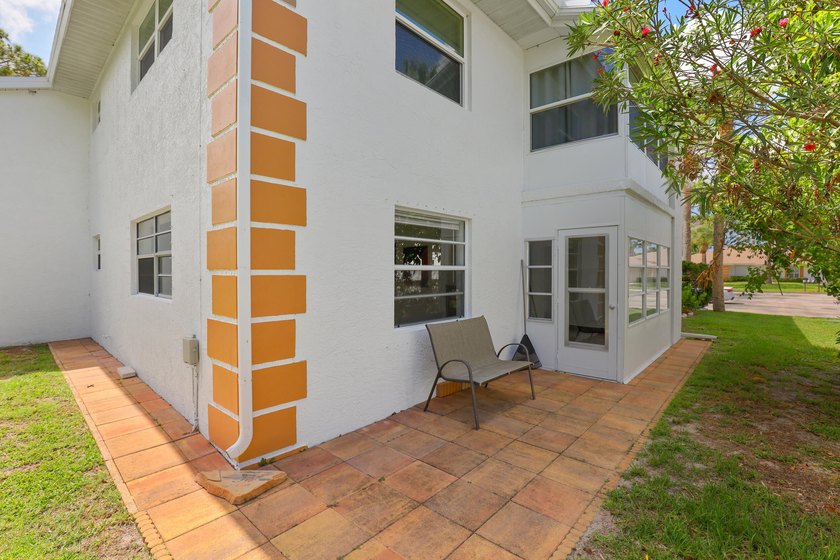 JUST REDUCED BY $10,000 Exceptional Value! Move-in ready - photo 36