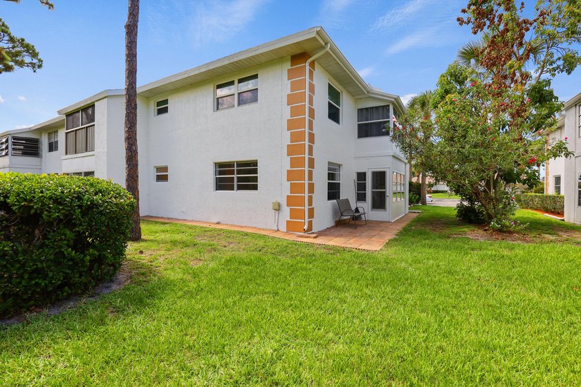 JUST REDUCED BY $10,000 Exceptional Value! Move-in ready - photo 37