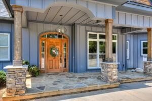 Sea Horse Farm, an extraordinary waterfront and equestrian - photo 8