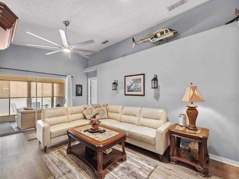 Welcome to this beautifully maintained 3/2/2 lakefront home - photo 32