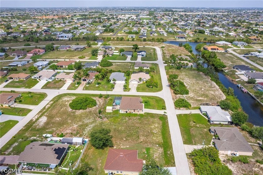 Excellent opportunity to build your dream home in a desirable - photo 3