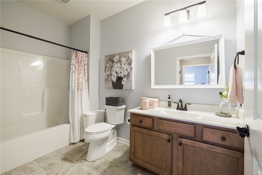 Built by Pridemark Homes, this immaculate ranch townhouse offers - photo 20