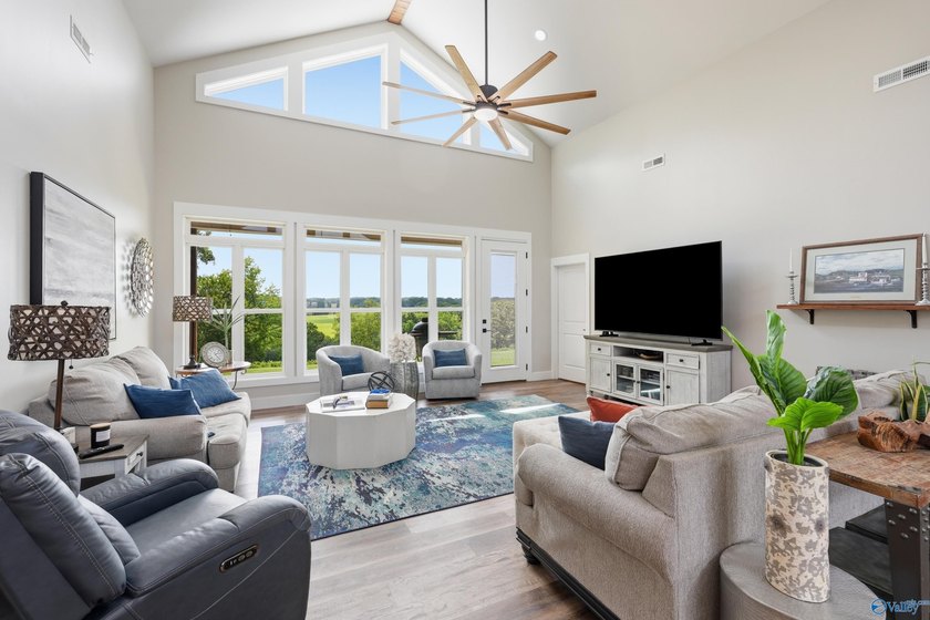 Private riverfront retreat on 10 acres along beautiful Bluewater - photo 5