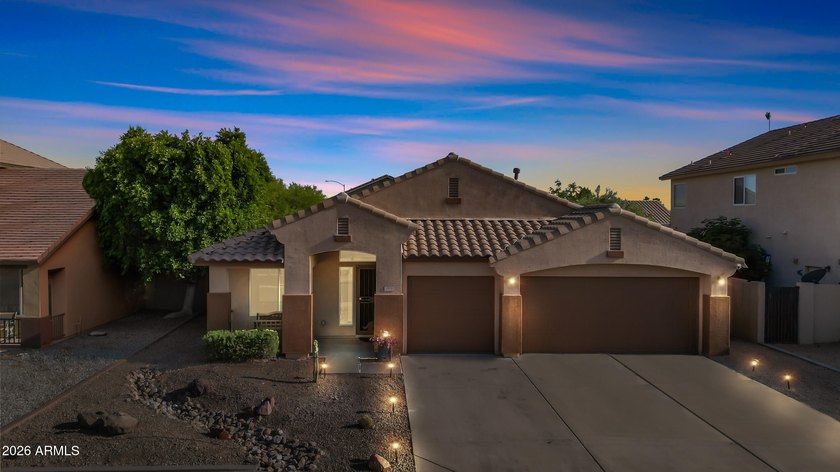 New to the market in the highly desirable Fletcher Heights - photo 4