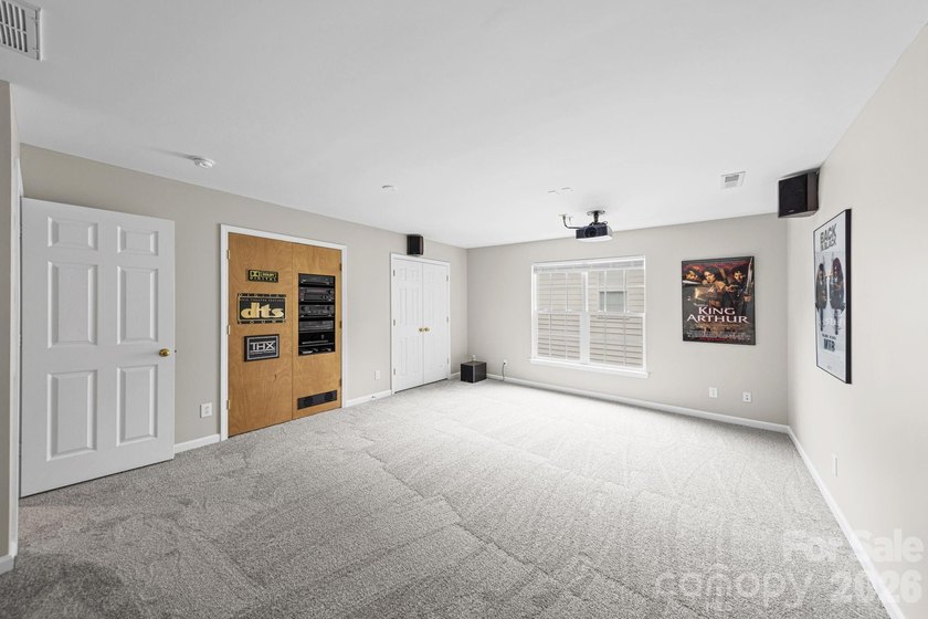 Welcome home to this stunning Hunter Oaks retreat featuring a - photo 25