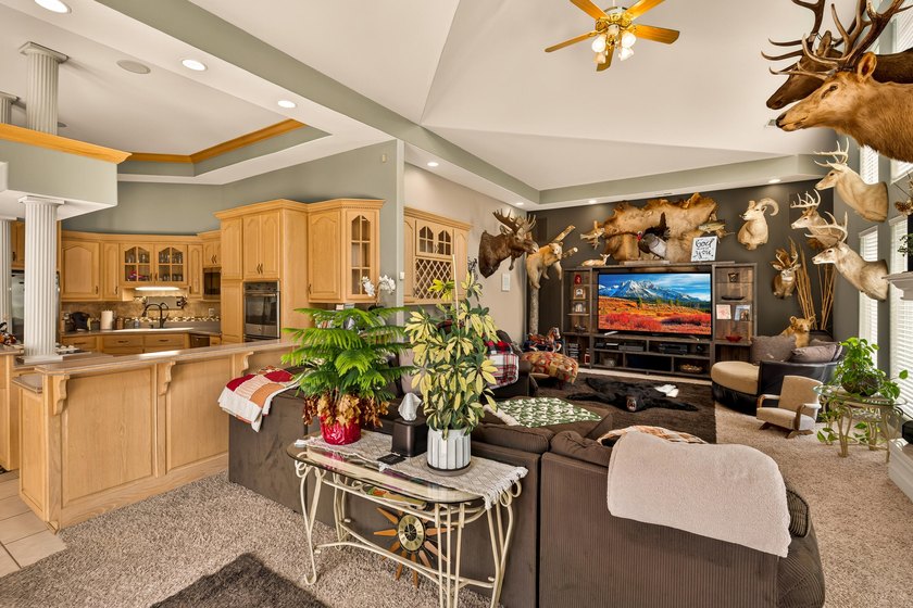 Welcome to a one-of-a-kind private retreat where luxury - photo 29